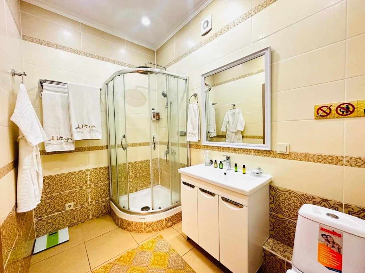 Altyn Astana Exterior foto